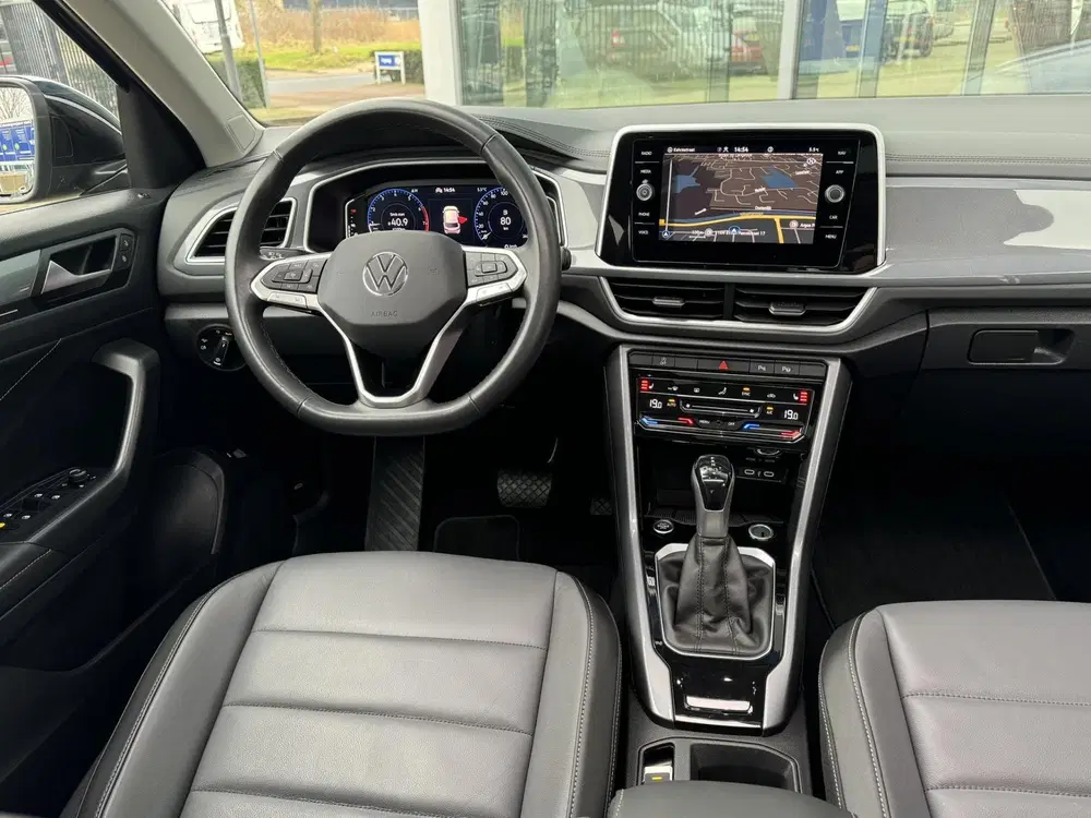 Volkswagen T-Roc 1.5 TSI 150pk Automaat uit 2024, foto 5