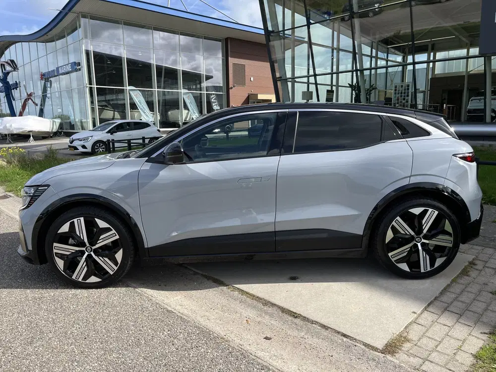 Renault Megane Mégane E-Tech EV60 Optimum Charge Iconic 2 uit 2024, foto 7