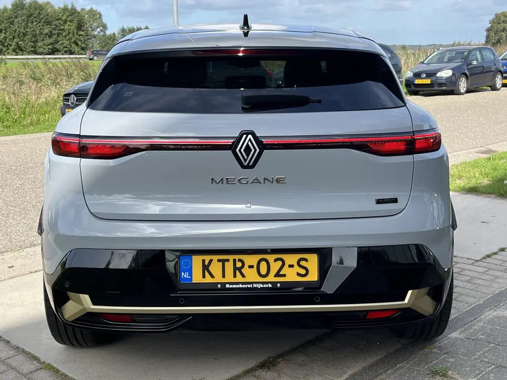 Renault Megane Mégane E-Tech EV60 Optimum Charge Iconic 2 uit 2024, foto 8