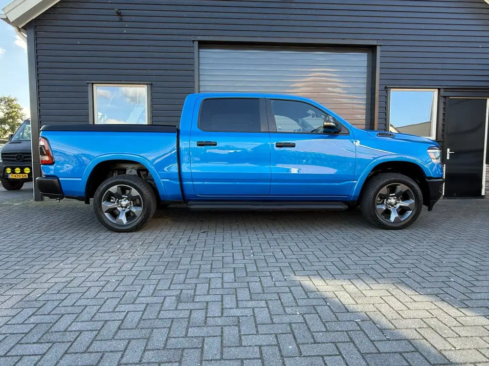 Ram 1500 5.7L V8 Hemi 4x4 1e eigenaar NL nieuw gele uit 2024, foto 3