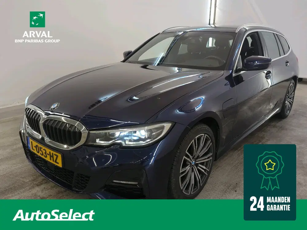 BMW 3-serie 330e High Executive Model M Sport uit 2021