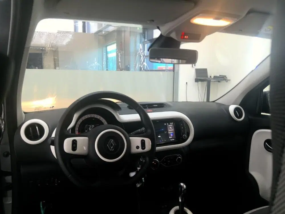 Renault Twingo . R80 E-Tech Equilibre SOH 94 PDC uit 2023, foto 7