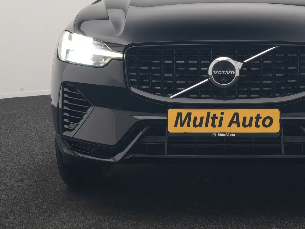 Volvo XC60 T6 PHEV AWD Plus Dark LONG RANGE 350pk Dea uit 2022, foto 14