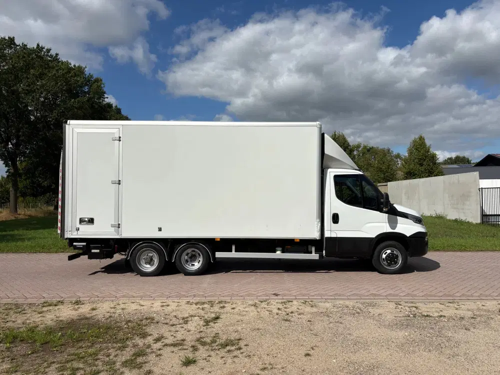 Iveco Daily Hi Matic automaat Clixtar met laadklep 100 uit 2019, foto 4