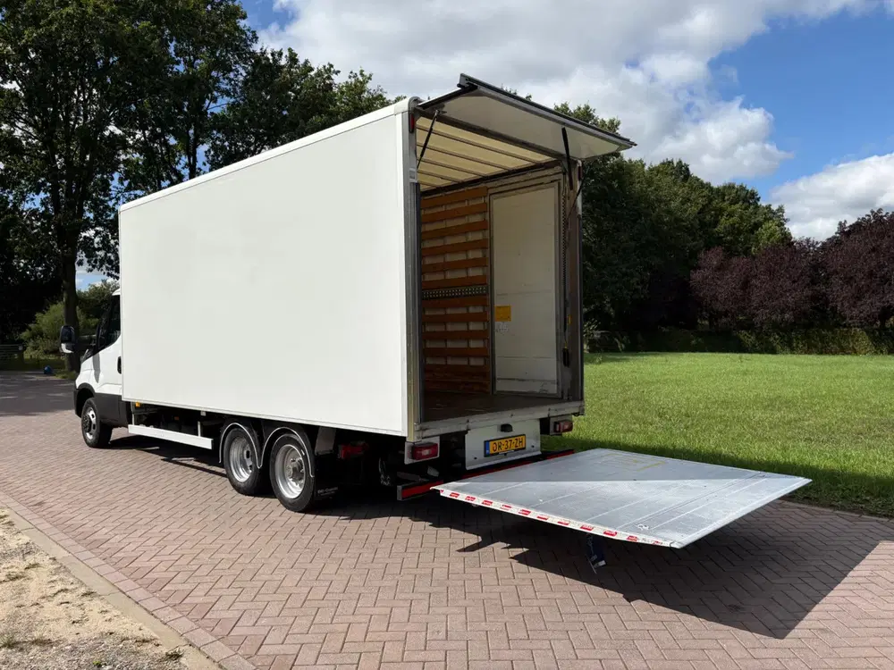 Iveco Daily Hi Matic automaat Clixtar met laadklep 100 uit 2019, foto 6
