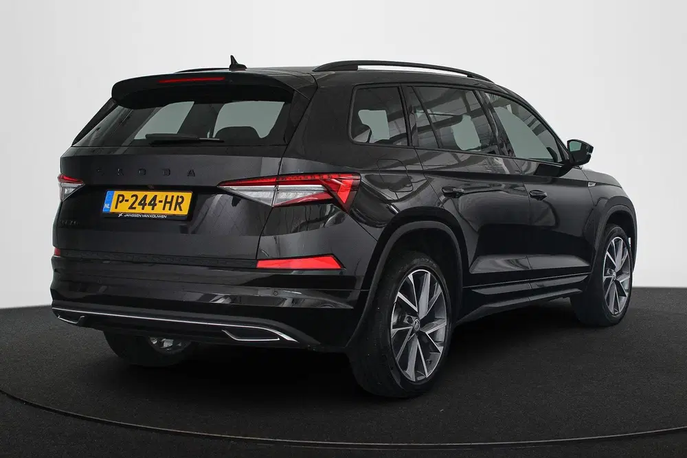 Skoda Kodiaq 1.5 TSI Sportline Business Leder 20"Velgen uit 2022, foto 3