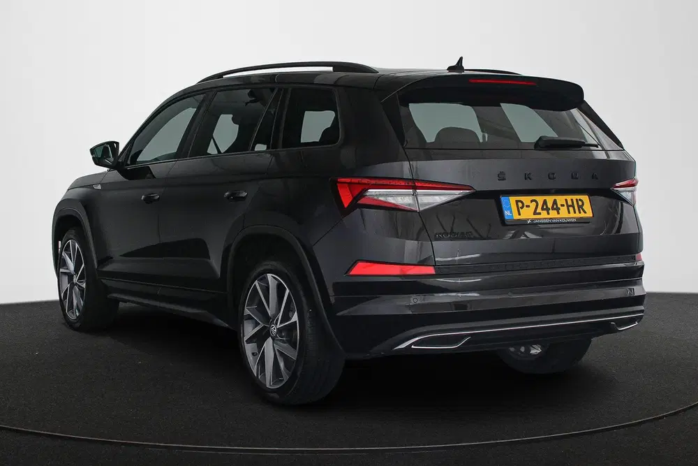 Skoda Kodiaq 1.5 TSI Sportline Business Leder 20"Velgen uit 2022, foto 4
