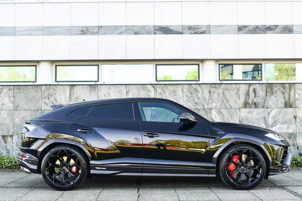 Lamborghini Urus Performante uit 2024, foto 4