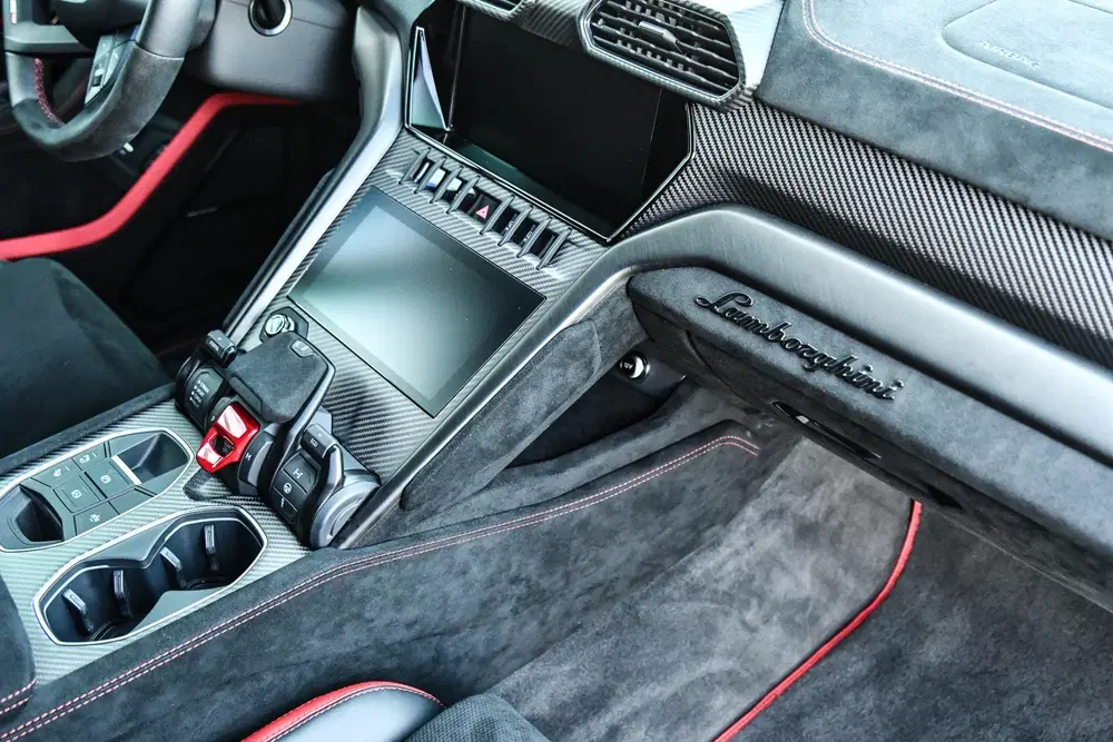 Lamborghini Urus Performante uit 2024, foto 8