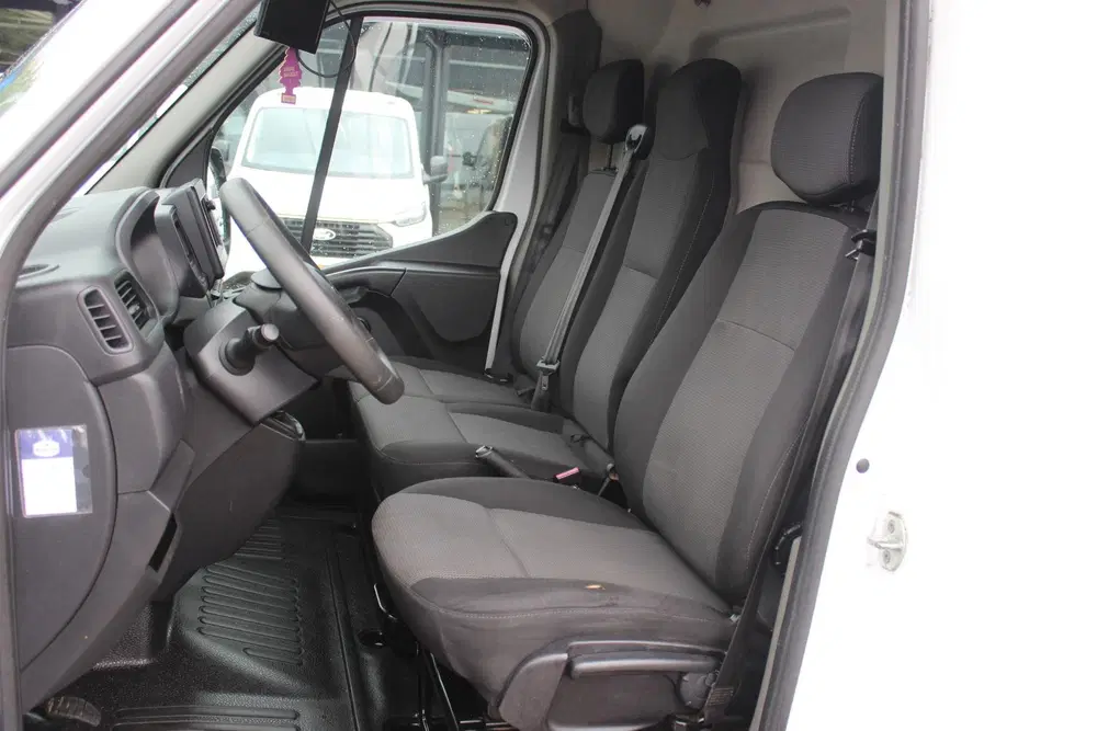 Renault Master T35 2.3 dCi 135 L2H3 Hoogwerker uit 2020, foto 15
