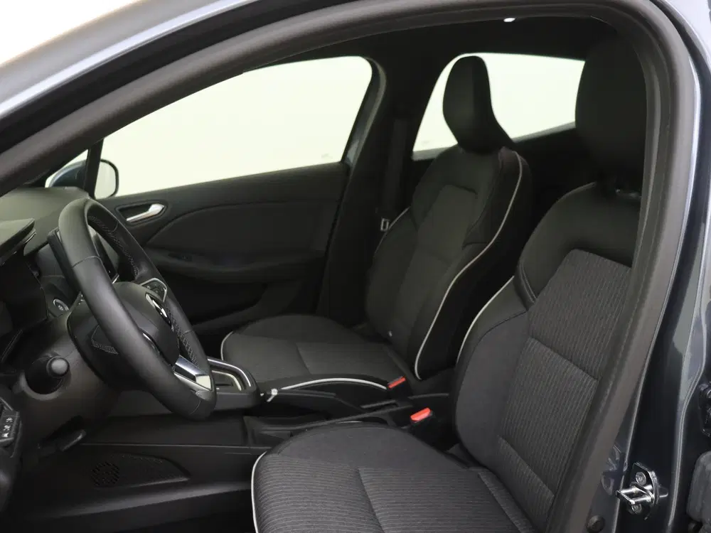 Renault Clio 1.6 E-Tech Hybrid Intens 145PK uit 2022, foto 11