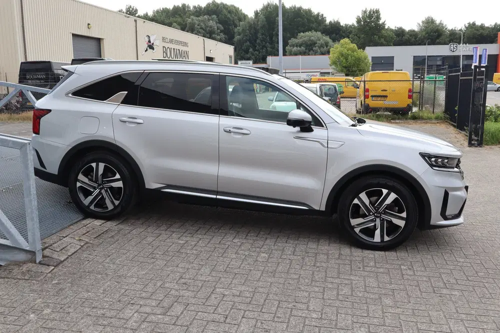 Kia Sorento 1.6 T-GDI Plug-in Hybrid 4WD ExecutiveLine uit 2021, foto 10