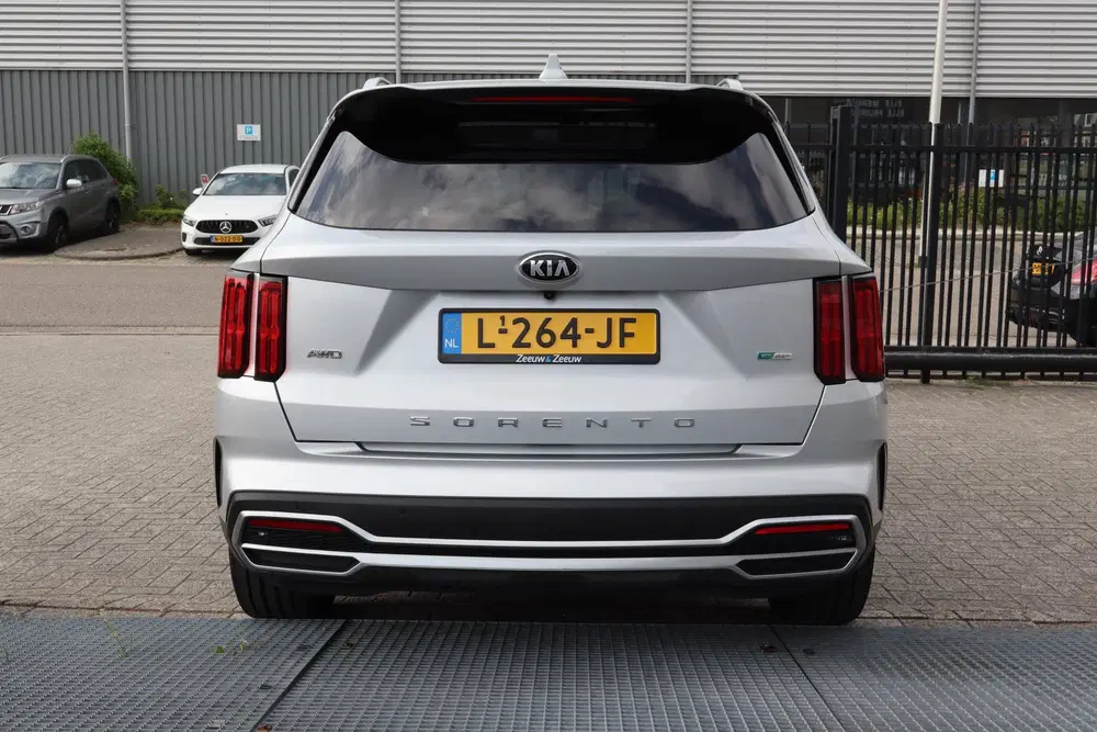 Kia Sorento 1.6 T-GDI Plug-in Hybrid 4WD ExecutiveLine uit 2021, foto 12