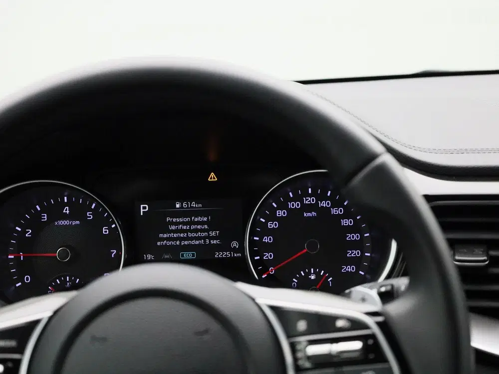 Kia Ceed Pulse 1.0 T-GDi 120 MHEV DCT ISG uit 2024, foto 8