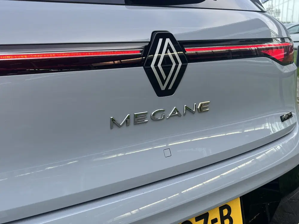 Renault Megane Mégane E-Tech EV60 Optimum Charge Iconic 2 uit 2024, foto 9