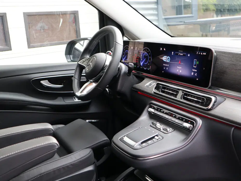 Mercedes-Benz EQV 300 90 kWh L3 uit 2025, foto 10