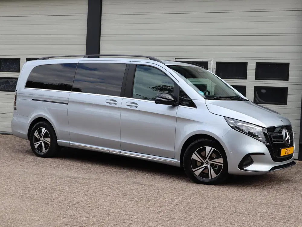 Mercedes-Benz EQV 300 90 kWh L3 uit 2025, foto 7