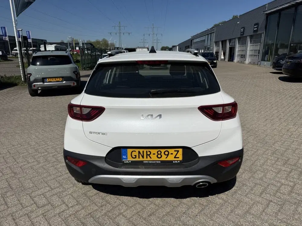 Kia Stonic 1.0 T-GDi MHEV DynamicLine NAVI + CAMERA uit 2024, foto 4