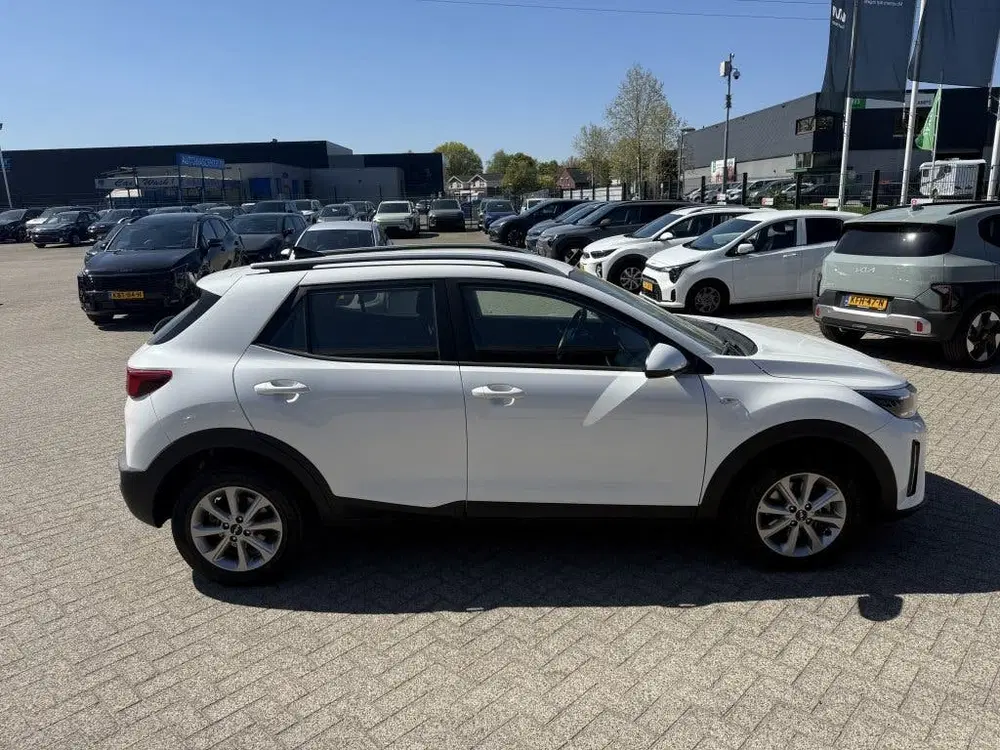 Kia Stonic 1.0 T-GDi MHEV DynamicLine NAVI + CAMERA uit 2024, foto 6