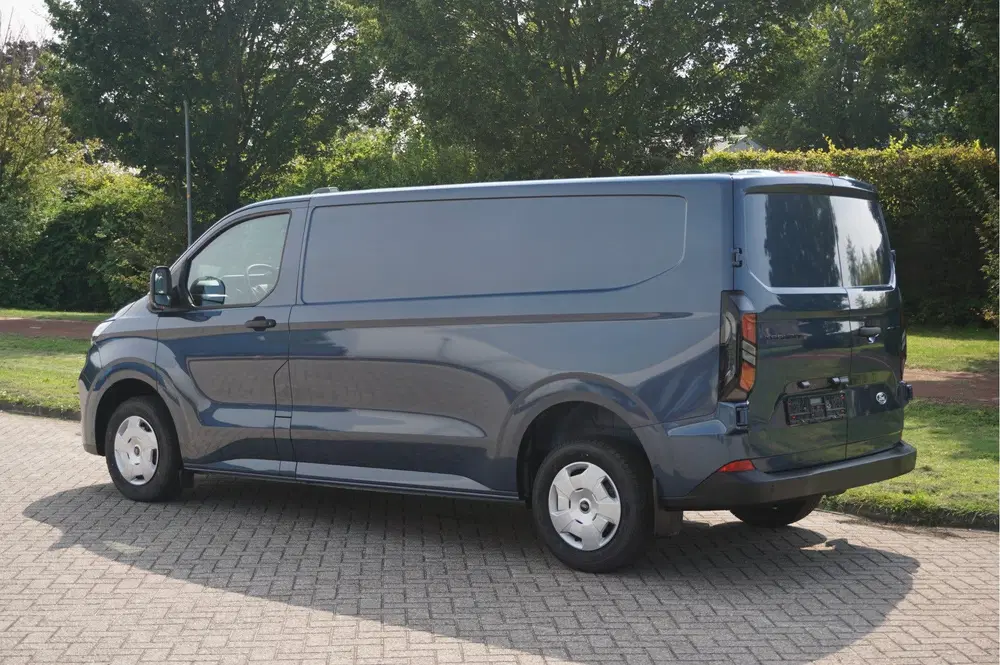 Ford Transit Custom 300L 136PK Trend BPM VRIJ 13" Sync Appl uit 2024, foto 3