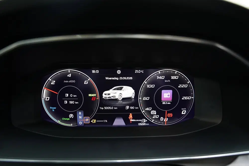 SEAT Leon 1.4 TSI eHybrid PHEV FR PANO VIRTUAL SFEER uit 2022, foto 14