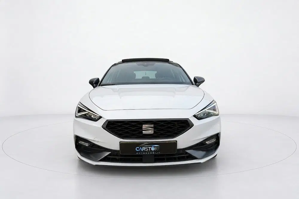 SEAT Leon 1.4 TSI eHybrid PHEV FR PANO VIRTUAL SFEER uit 2022, foto 2