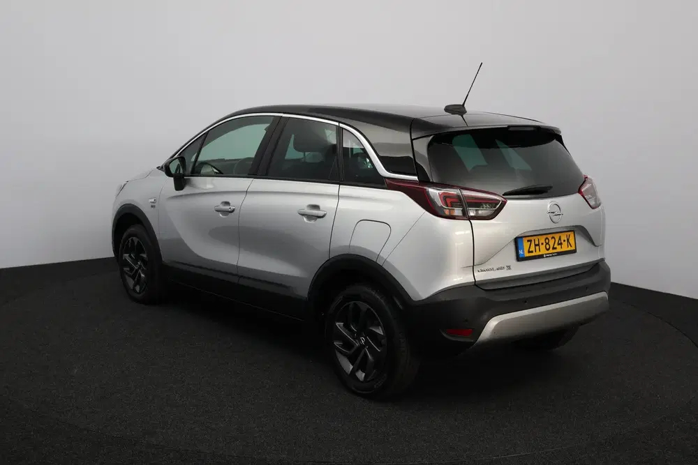 Opel Crossland 1.2 Turbo 120 Jaar Edition uit 2019, foto 3