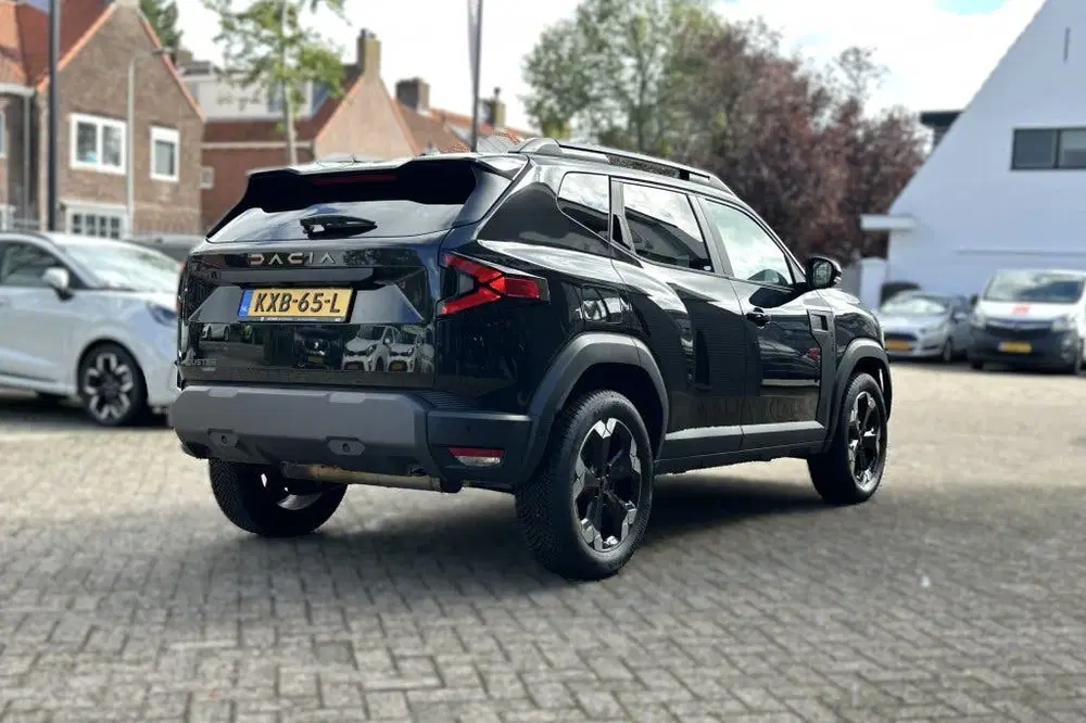 Dacia Duster 1.6 Hybrid 140 Extreme uit 2025, foto 2