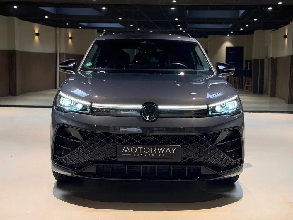 Volkswagen Tiguan 1.5 eTSI R-Line uit 2024, foto 2