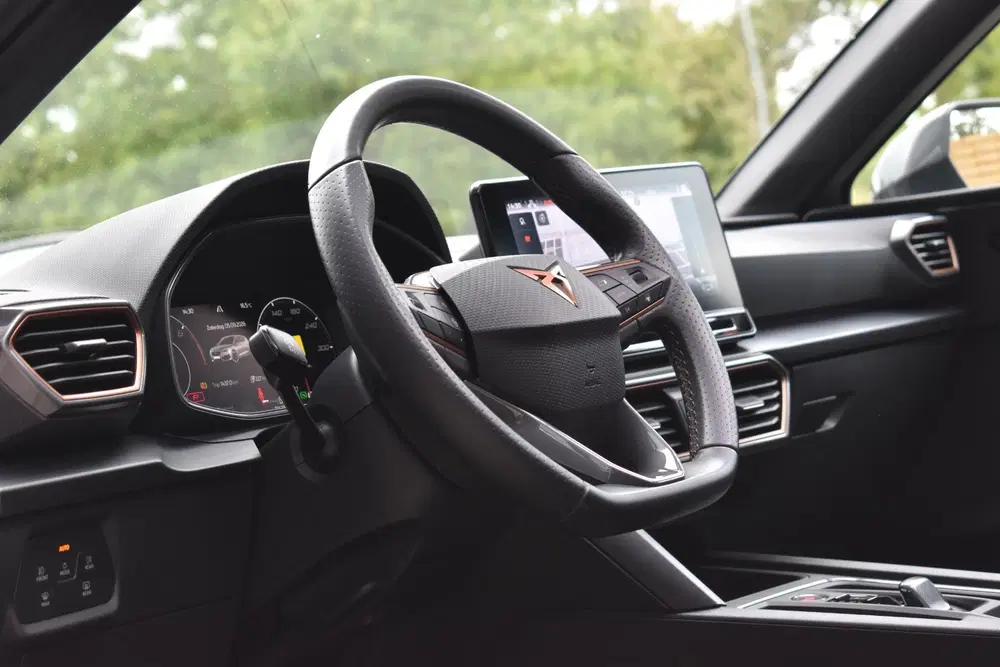 Cupra Leon 1.4 e-Hybrid VZ Business Pano Keyless Lane uit 2022, foto 10