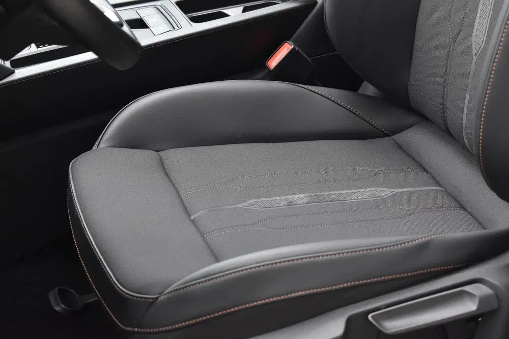 Cupra Leon 1.4 e-Hybrid VZ Business Pano Keyless Lane uit 2022, foto 12
