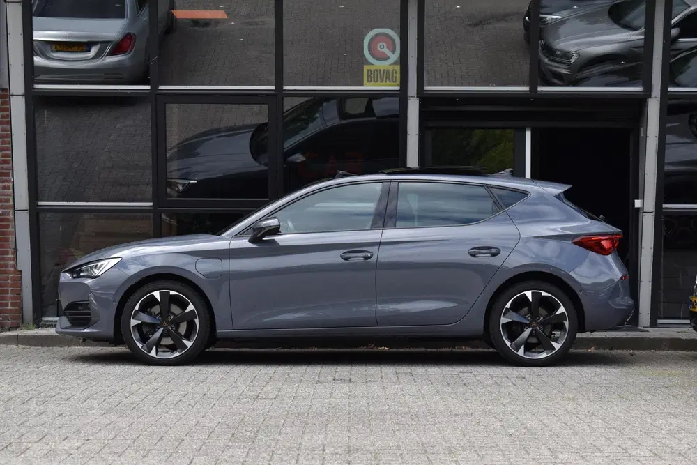 Cupra Leon 1.4 e-Hybrid VZ Business Pano Keyless Lane uit 2022, foto 4