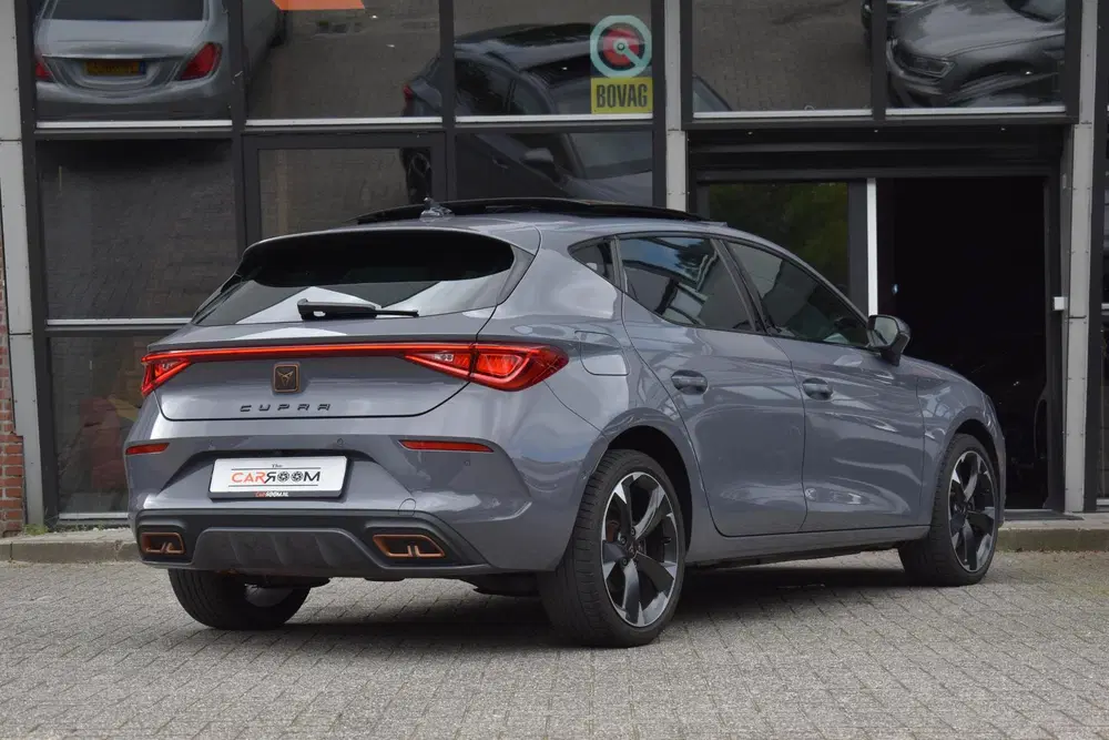 Cupra Leon 1.4 e-Hybrid VZ Business Pano Keyless Lane uit 2022, foto 5