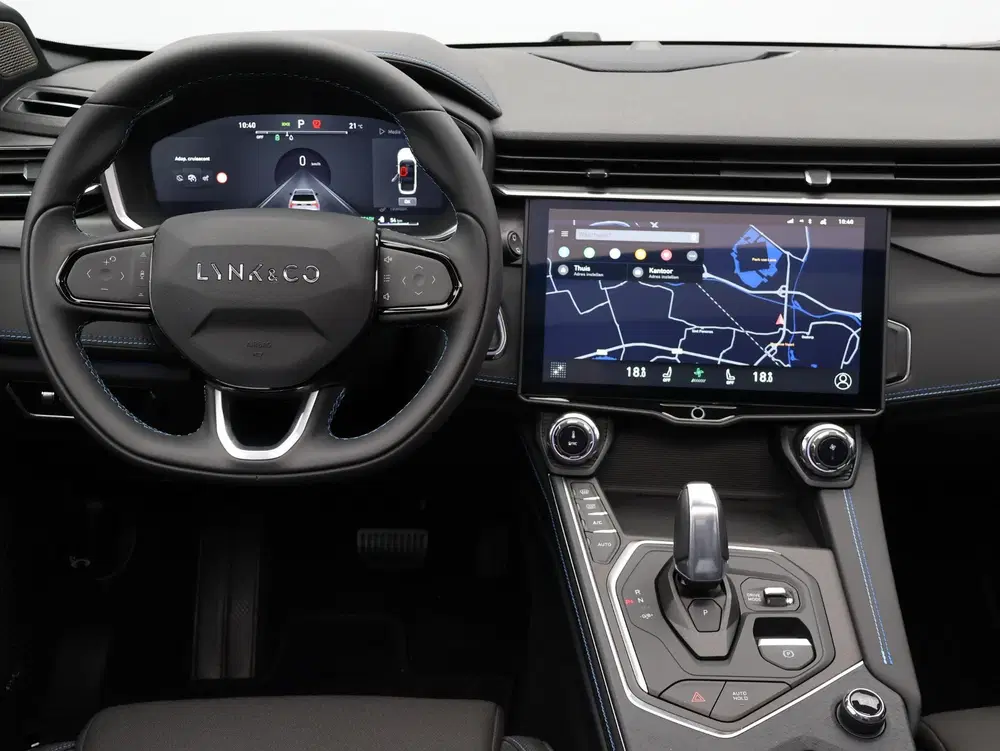 Lynk & Co 01 1.5 uit 2023, foto 5