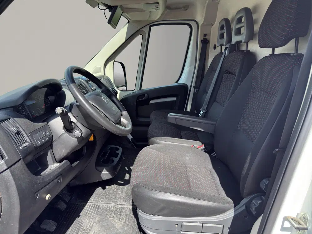 Citroën Jumper Citroen Jumper 30 2.2 BlueHDi 140 L2H2 Con uit 2020, foto 11