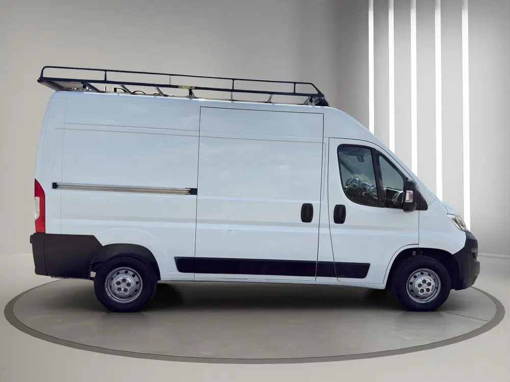 Citroën Jumper Citroen Jumper 30 2.2 BlueHDi 140 L2H2 Con uit 2020, foto 2