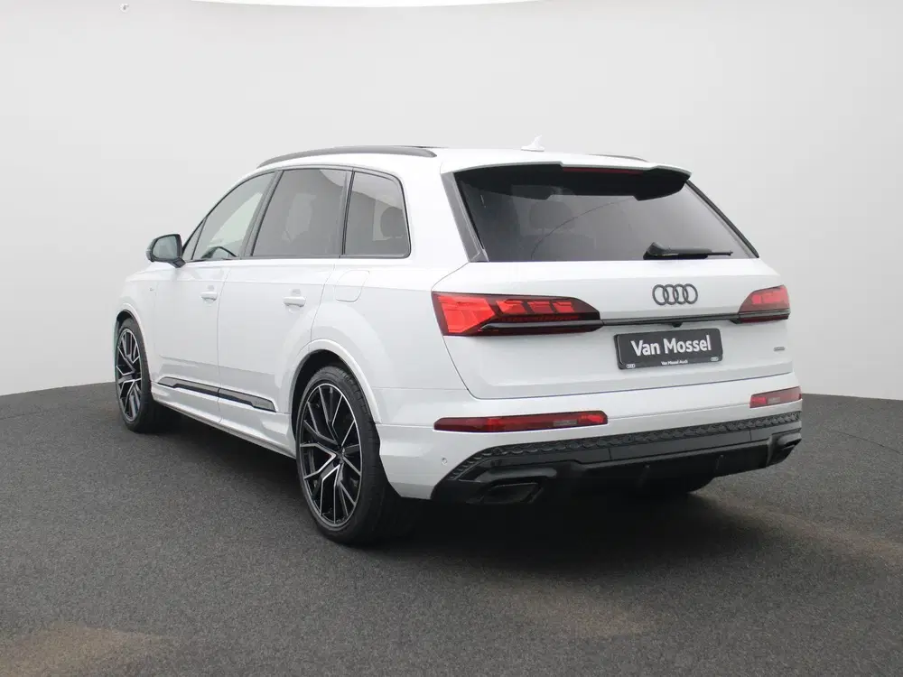 Audi Q7 60 TFSI e quattro Pro Line S Competition 4 uit 2025, foto 3