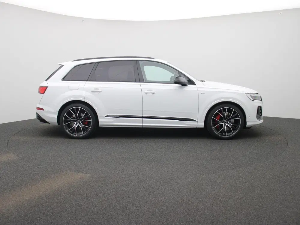 Audi Q7 60 TFSI e quattro Pro Line S Competition 4 uit 2025, foto 6