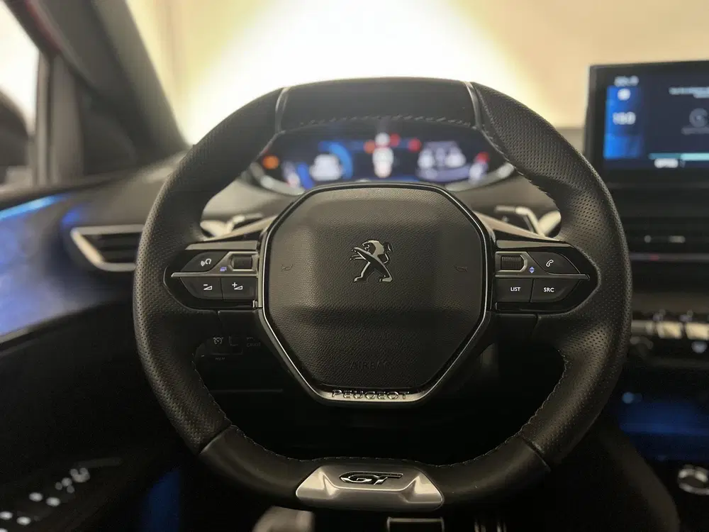 Peugeot 3008 1.6 PureTech GT uit 2021, foto 7