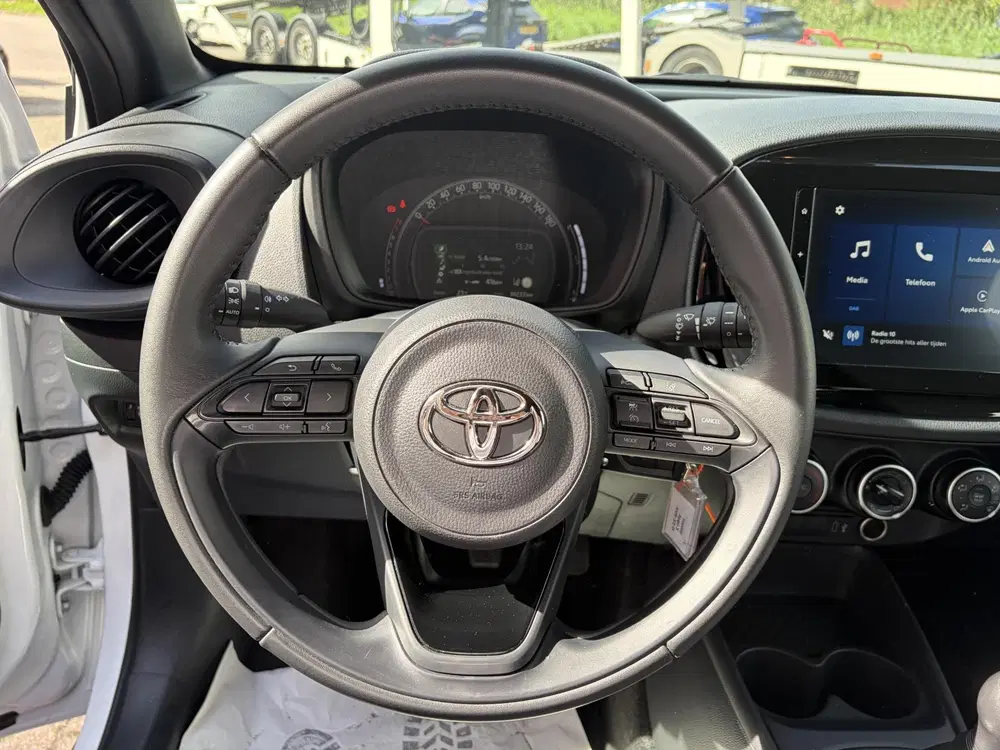 Toyota Aygo X 1.0 VVT-i MT Play uit 2025, foto 11