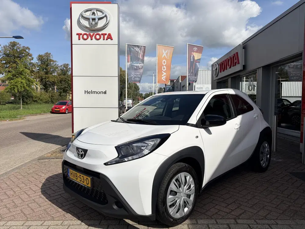 Toyota Aygo X 1.0 VVT-i MT Play uit 2025, foto 3