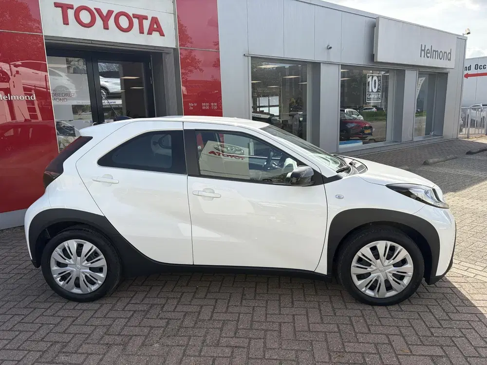 Toyota Aygo X 1.0 VVT-i MT Play uit 2025, foto 5