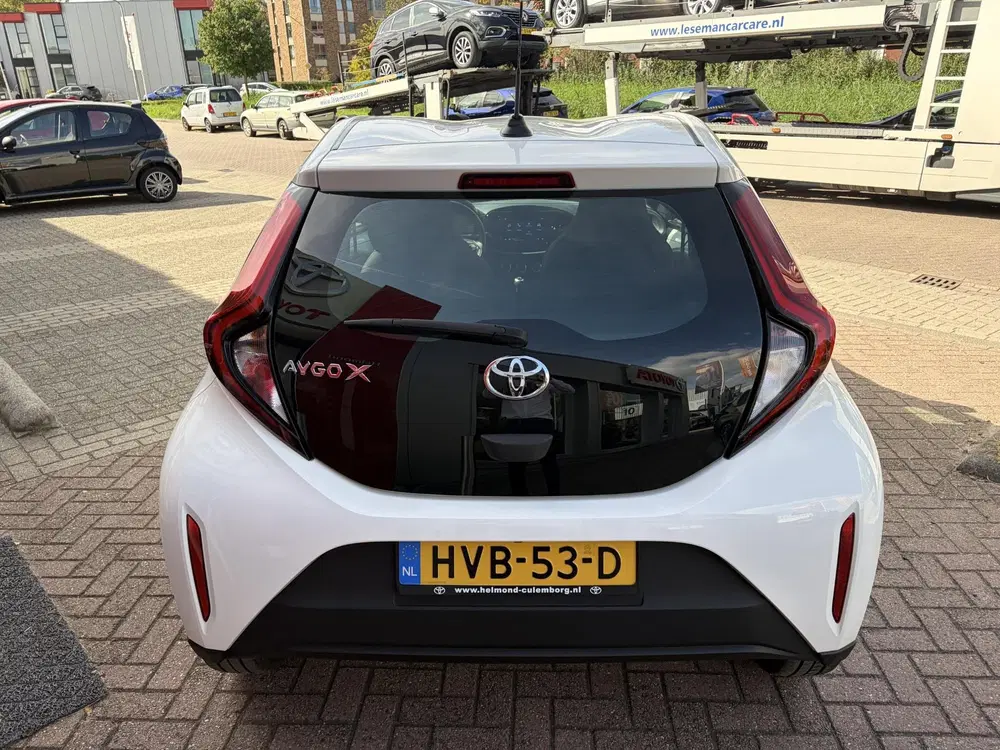 Toyota Aygo X 1.0 VVT-i MT Play uit 2025, foto 7