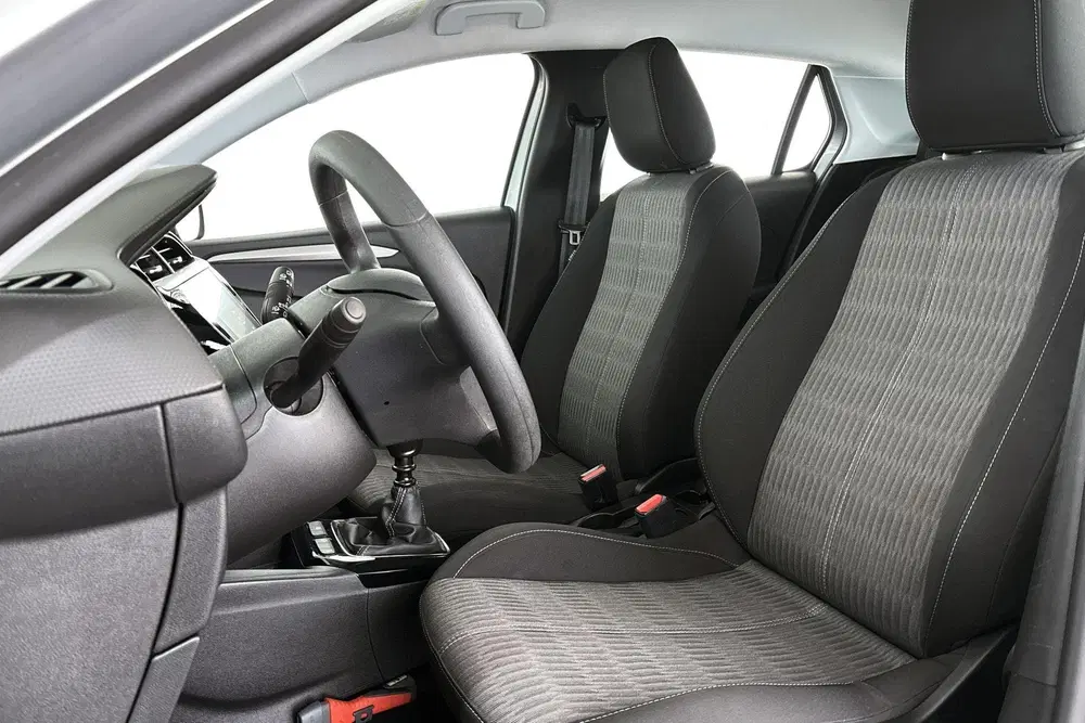 Opel Corsa 1.2 Level 2 Achteruitrijcamera Parkeersens uit 2023, foto 6