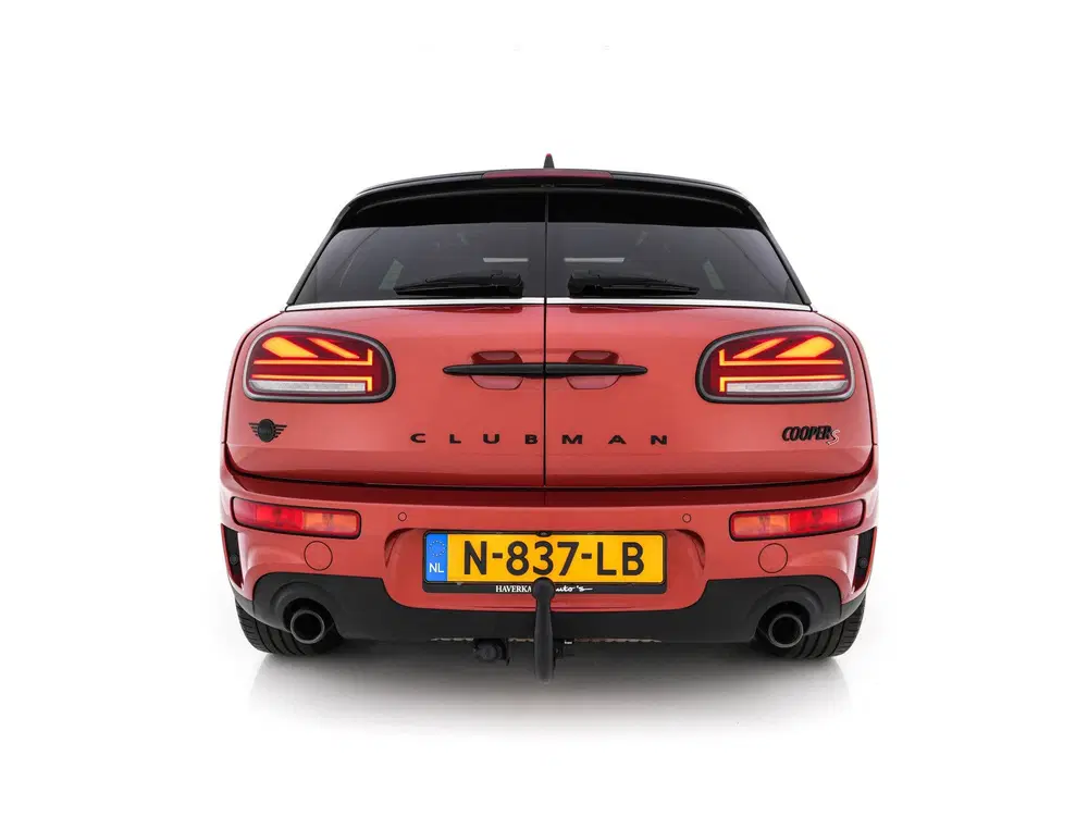 Mini Clubman 2.0 Cooper S ALL4 JCW-Styling Premier Plus uit 2021, foto 5