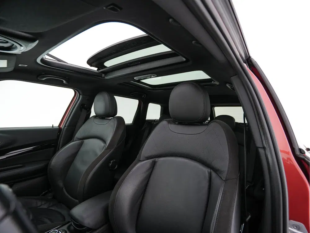 Mini Clubman 2.0 Cooper S ALL4 JCW-Styling Premier Plus uit 2021, foto 8