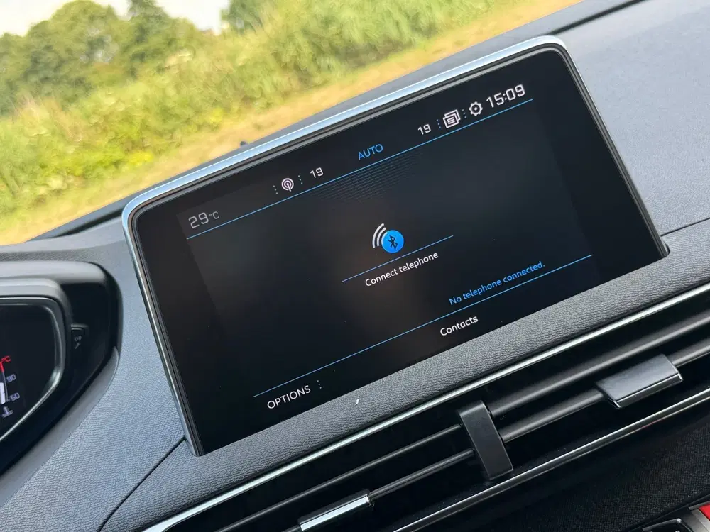 Peugeot 3008 1.2 PureTech Allure uit 2019, foto 12