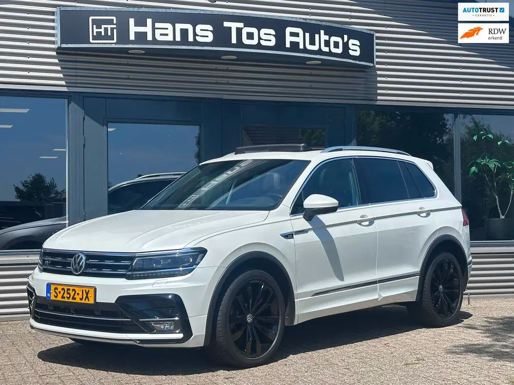 Volkswagen Tiguan 2.0 TSI 4Motion R-Line Highline uit 2020