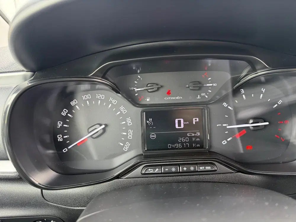 Citroën C3 Citroen C3 1.2 PureTech 110pk Shine Automa uit 2019, foto 8