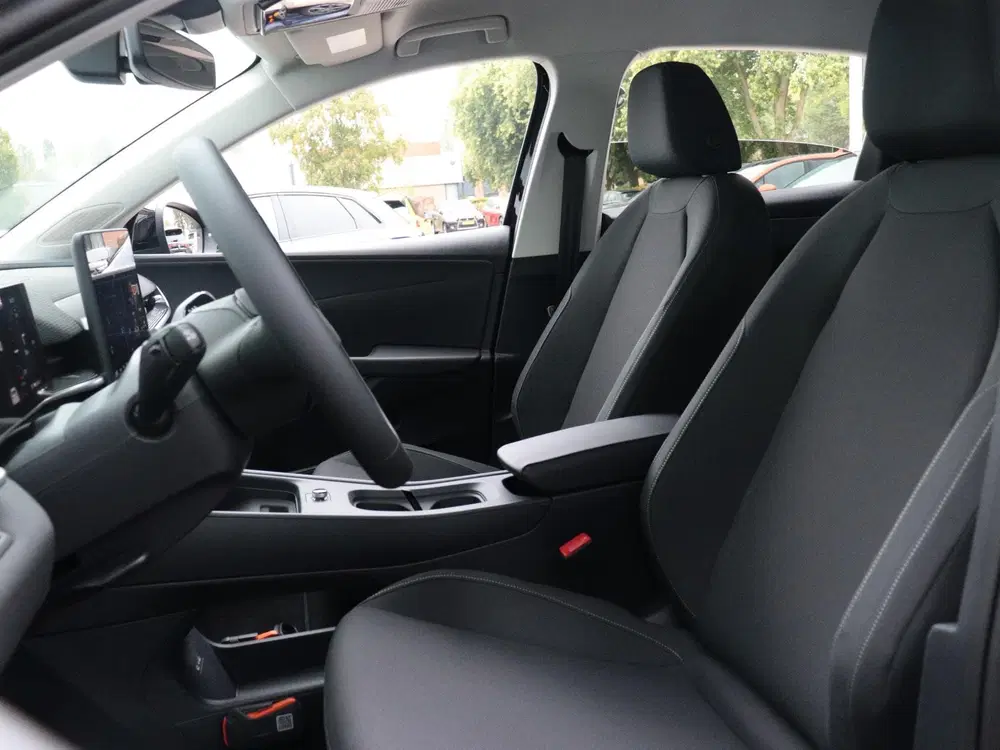 Volkswagen ID. Polo ID. Polo Life First Edition 52 kWh accu uit 2026, foto 9
